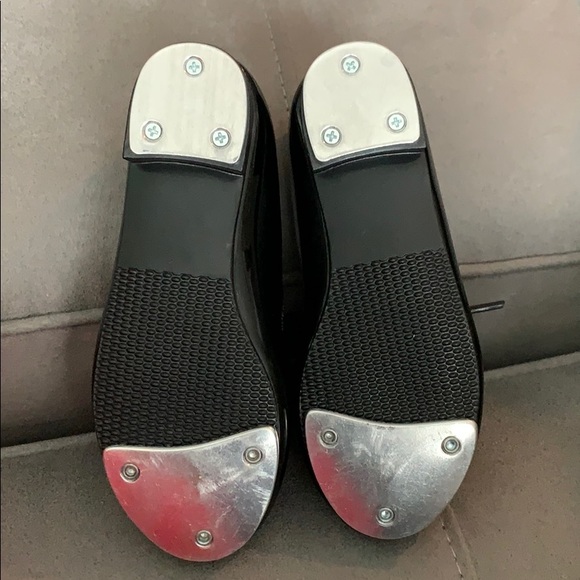 Tap Shoes - Picture 3 of 4
